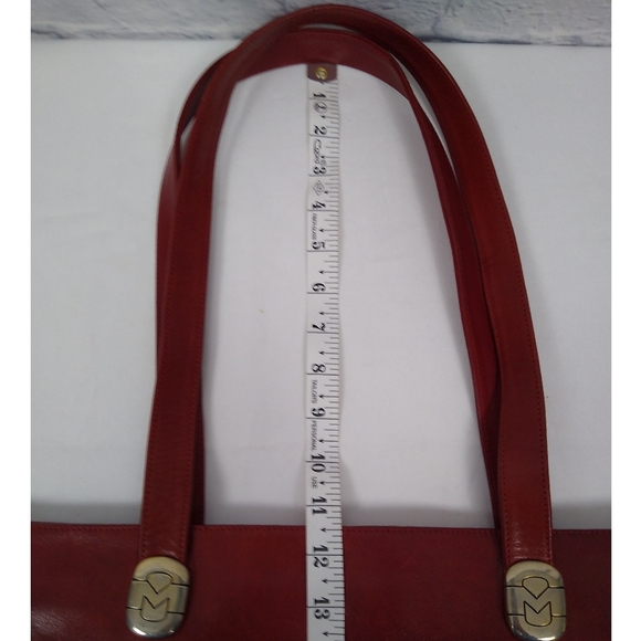 Vintage Marino Orlandi Italian Red Leather Embossed Floral Shoulder Bag - Picture 13 of 14